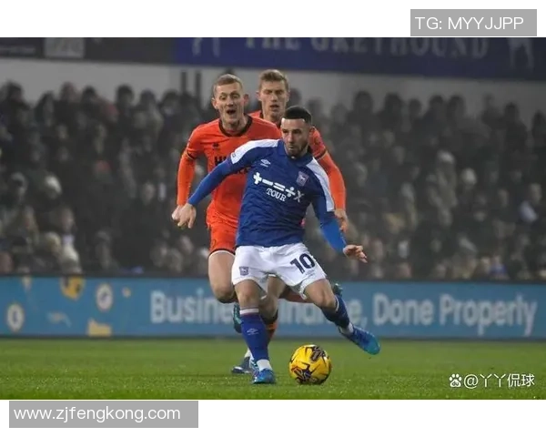 米尔沃尔主场迎战诺丁汉森林双方争夺英冠关键三分之战