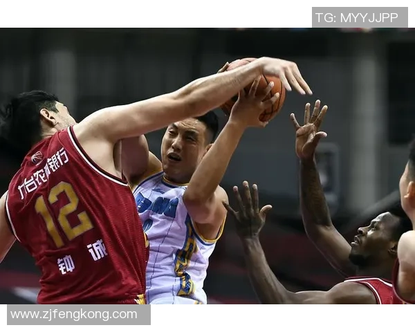 翟晓川：从篮球场上的拼搏者到生活中的奋斗者，展现不一样的精彩人生