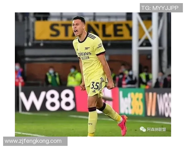 马丁内利的崛起之路：从青涩小将到球队核心的蜕变与成长